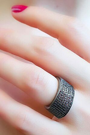 Granat taşlı 925 ayar gümüş siyah rodajli lüks yüzük 