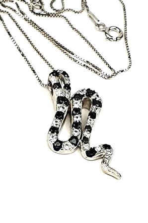 Oniks zirkon taş detaylı yılan figürlü 925 ayar gümüş kolye