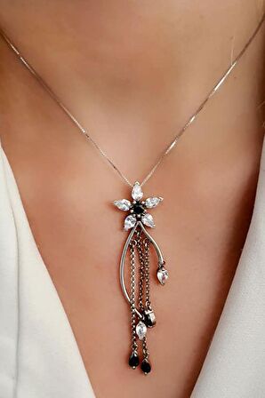 Zirkon ve oniks  taşlı 925ayar gümüş tasarım çiçek figürlü kolye