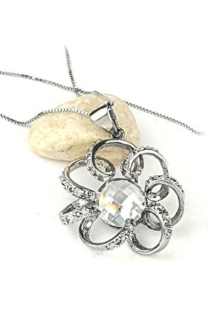 Zirkon taşlı 925 ayar gümüş tasarım çiçek kolye