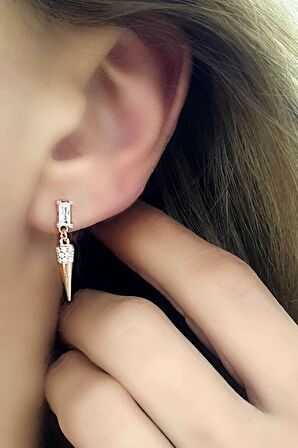 Pırlanta Işıltısında Zirkon Taşlı 925ayar Gümüş Trend Minimal küpe 