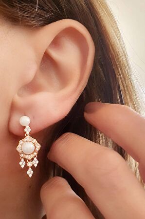 Pırlanta Işıltısında Zirkon Taşlı 925ayar Gümüş Rose Altın Kaplama İncili Küpe