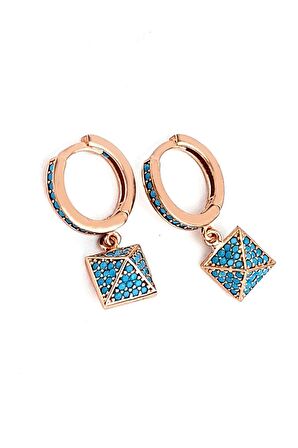 Turkuaz Taşlı 925 ayar Gümüş Üç Boyutlu Küp küpe