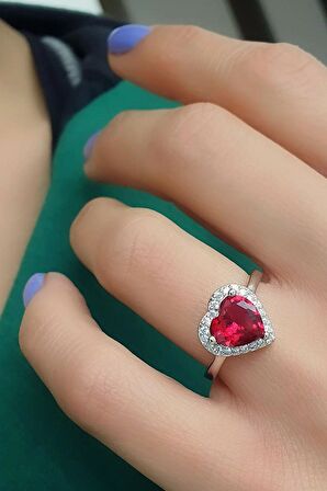 Fuşya Zirkon Taşlı Kalp Figürlü 925ayar Gümüş Tek Taş Yüzük
