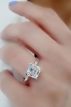 Sky Diamond Baget Tek Taş Yüzük