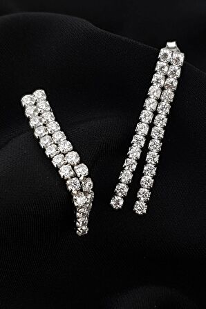 Sky Diamond Taşlı 925 ayar Gümüş Lüks Küpe 