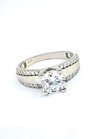 Zirkon Taş Detaylı 925ayar Gümüş Tek Taş Yüzük