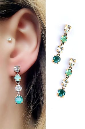 Yeşil Swarovski Taşlı 925 ayar Gümüş Şık Küpe