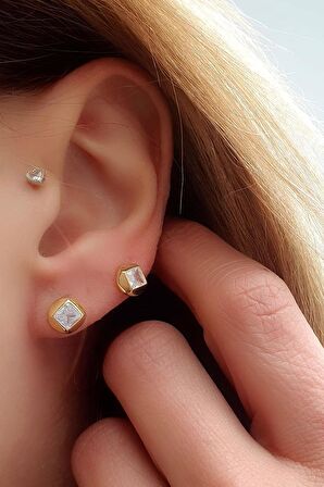 Zirkon Taş Detaylı 925ayar Gümüş üzerine Altın kaplama İtalyan Tek Taş Küpe