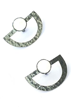 Sedef Taşlı 925ayar Gümüş Üzerine Siyah Rodajli El İşi Tasarım Küpe 