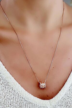 Zinciri Asansörlü Ayarlanabilir 925ayar Gümüş Rose İtalyan Yonca Kolye