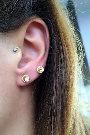 Şampanya Rengi Swarovski Taşlı 925ayar Gümüş Üzerine Altın Kaplama Top Küpe