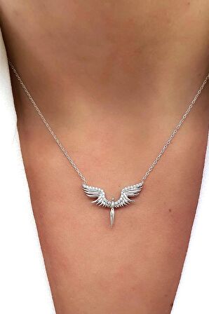 Zirkon Taş Detaylı 925ayar Gümüş Melek Figürlü Trend Kolye 