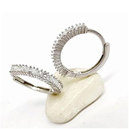 Baget Taşlı Gümüş Halka Küpe