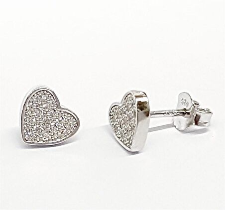 Pırlanta Işıltısında Mikro Zirkon İşçilikli Kalp Gümüş Küpe