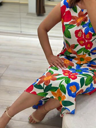 Çiçekli Kolsuz Elbise KIRMIZI