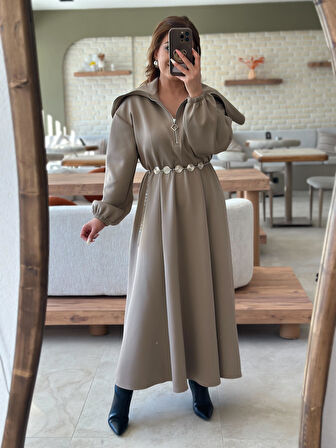 Geniş Yaka Fermuarlı Beli Lastikli Kemerli Scuba Elbise AÇIK KAHVE