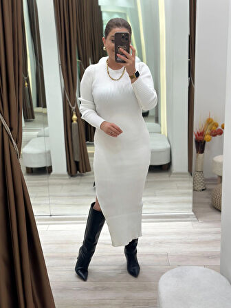 Yandan Yırtmaçlı Maxi Boy Triko Elbise BEYAZ