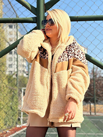 Leopar Detay Garnili Kapüşonlu Peluş Mont CAMEL
