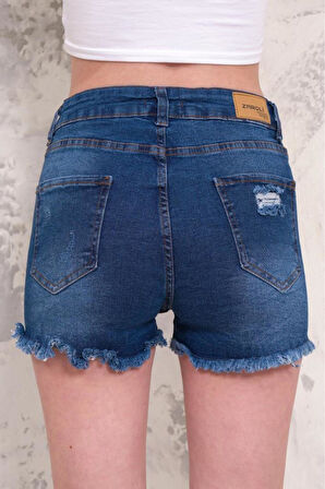 Kadın Likralı Etek Ucu Püsküllü Yıpratmalı Denim Mini Şort