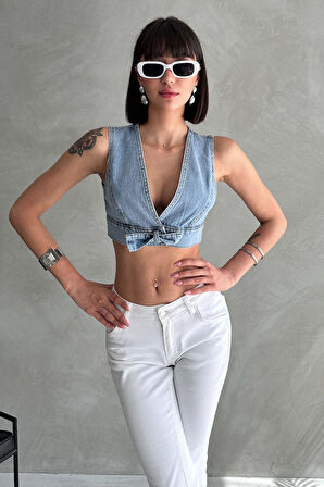 Kurdele Detaylı Düğmeli Denim Büstiyer