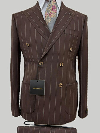 Hermose Kahverengi Çizgili Modern Fit Kruvaze Takım Elbise – Premium Collection