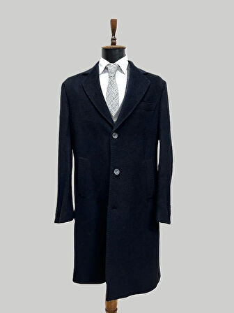 Siyah Sivri Yaka Uzun Erkek Kaban