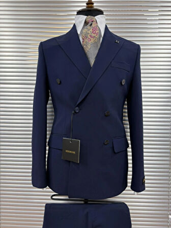 Koyu Mavi Kruvaze Modern Fit Takım Elbise