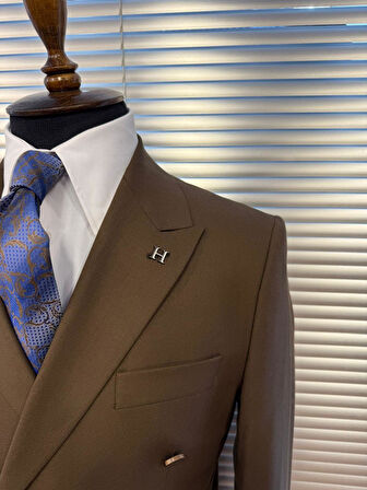 Kahve Rengi Kruvaze Modern Fit Erkek Takım Elbise