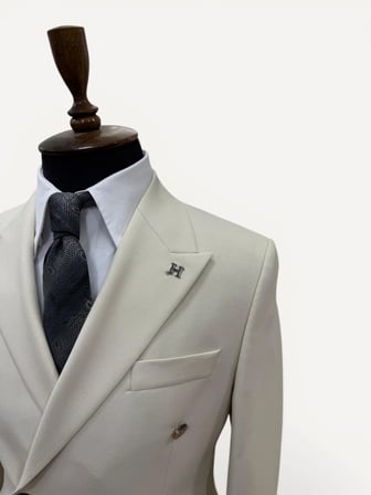 Signature | Açık Krem Kruvaze Takım Elbise