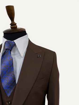 Signature | Bitter Kahve Yelekli Takım Elbise