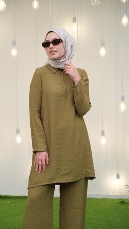 Qupra Yarım Fermuar Gömlek Pantolon Zeytin Yeşil Tesettür Takım Kansas
