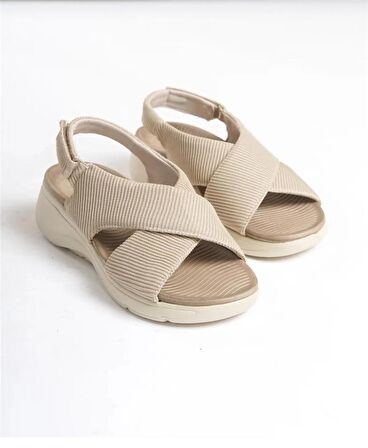 Çapraz Kadın Sandalet-Bej