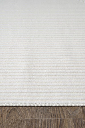 Merit MR009A Krem Halı Geometrik Detaylı İnce Yumuşak Akrilik Modern Salon Oturma Odası Halısı