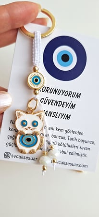 Hediyelik Pamuk Kedi Nazar Boncuku Anahtarlık - Beyaz - 11 cm