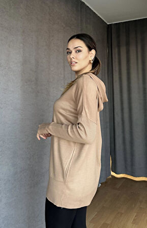 Kapüşonlu Cepli Triko Kazak Camel