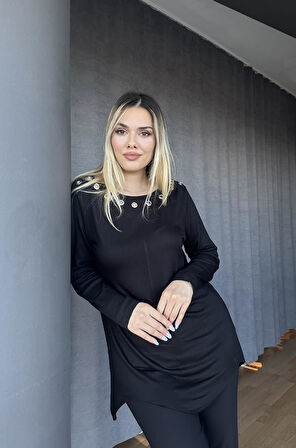 KUŞGÖZLÜ KAYIK YAKA TUNİK ÇİLEK TRİKO-SİYAH