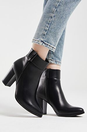 Kadın Fermuarlı Hakiki Deri Klasik Bot SİYAH