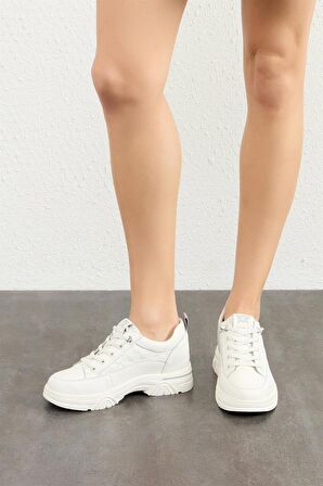 Kadın Bağcıklı Sneaker Beyaz