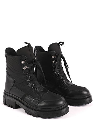 Kadın Bağcıklı Kar Botu Siyah