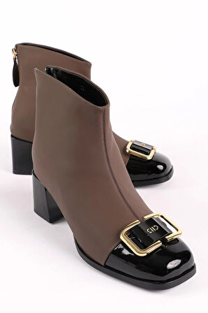 Kadın Toka Detaylı Arkadan Fermuarlı Klasik Bot Kahve