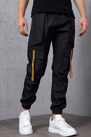 Siyah Şerit Aksesuar Detaylı Paraşüt Kumaş Jogger Pantolon