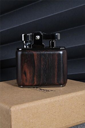 Kahverengi Renk Ahşap Desenli Benzinli Çakmak 24CSM889TR03