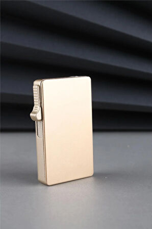 Silvio Monetti İskambil Kartı Şeklinde Çarklı Özel Tasarım Yeşil Torch Alevli Sarı Gazlı Çakmak CAKFP048M