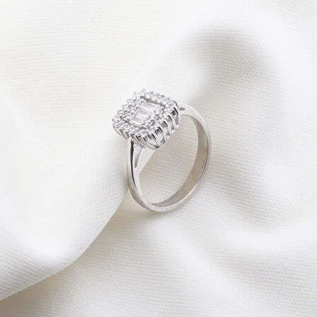 Baget Kesim Starlight Diamond Gümüş Yüzük