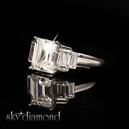 Baget Kesimli Sky Diamond Gümüş Yüzük 