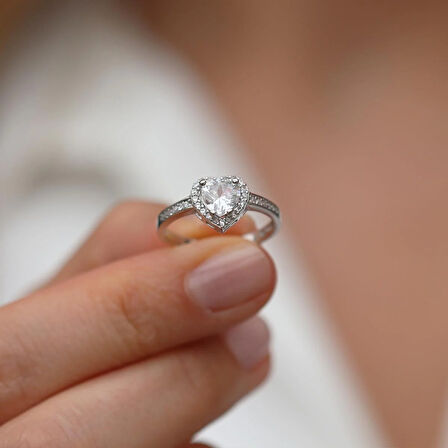 Kalp Pndr Model Zirkon Taşlı Gümüş Yüzük