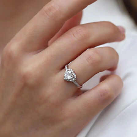 Kalp Pndr Model Zirkon Taşlı Gümüş Yüzük