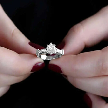 Özel Tasarım 925 Ayar Gümüş Tektaş