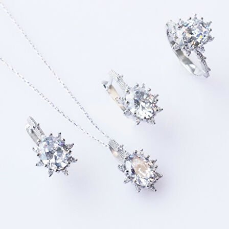 Zirkon Taşlı Elips Lotus Çiçeği Gümüş Set